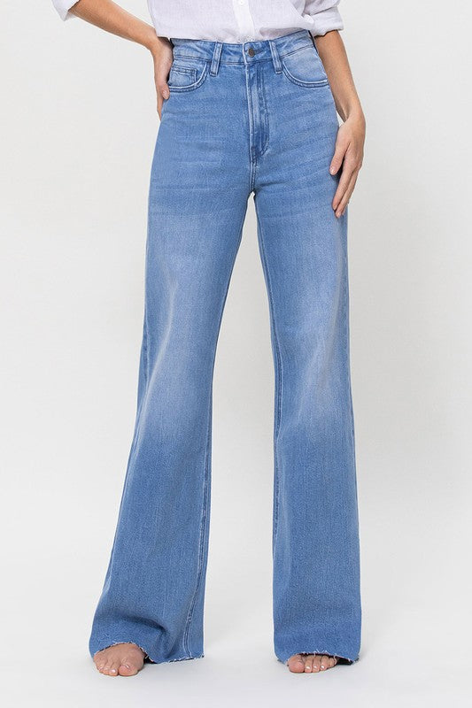 Jeans with best sale no holes